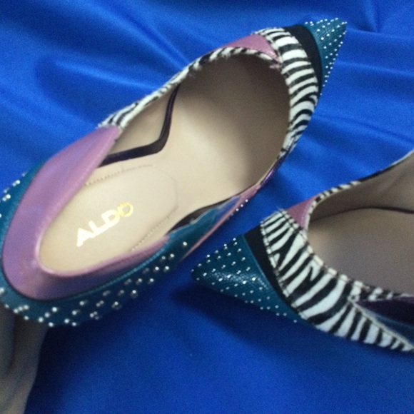 Aldo Wicilidia Studded Leather Heels 7.5 - Picture 4 of 12